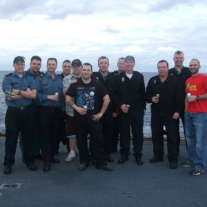 The Hull Tech shop on HMCS Preserver 2009.I`m the tall one on the far right.