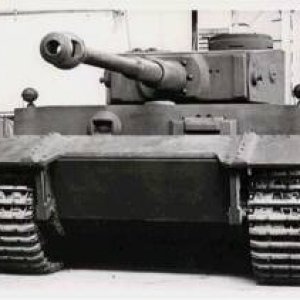 The first Tiger I to be completed was the pre-production tank V1. The extra layer of armour on the front, known as Vorpanzer, was designed to be lower