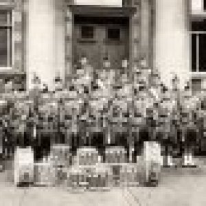 1957  Remembrance Day Parade Band Photo  PM Grigor Murdoch.The Toronto Scottish Reg.