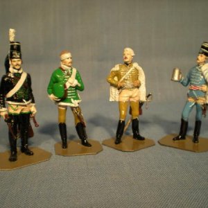 Hussars, from left to right, Belling's Regiment, two from Kleist's Regiment and from Natzmer's Regiment.  The Belling hussar is a casting by Puchala, 