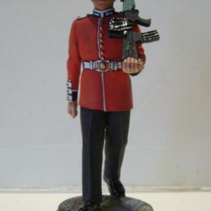 Chas Stadden # 161. Guardsman Scots Guards 1988. (Shown with SA80). ++