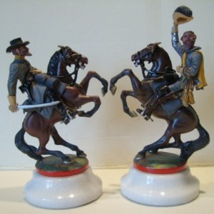 Chas Stadden ACW Chess pieces Knights. On the right is Major General James E. B. Stuart. On the left is Officer 1st Virginia Cavalry Regiment (The Bla