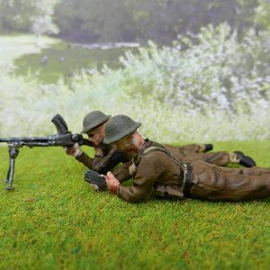 bren gun covering fire