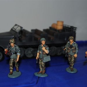 K&C WS008...4 SS Panzer Grenadiers