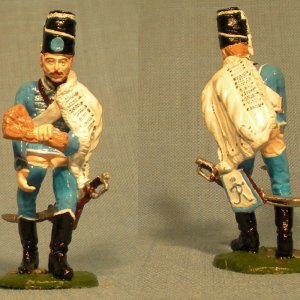 Here is another trooper of Natzmer's regiment, a Wachtmeister or sergeant, identified by the rosette on the front of his Flügelmütze (winged cap).  Th