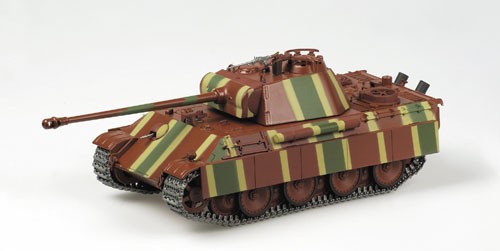 3rd Issue: Late Version German Sd. Kfz. 171 PzKpfw V Panther Ausf. G Command Tank, Kummersdorf, Oderfront, 1945 (1:35 Scale)