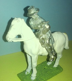 54mm Confederate rider with pistol. Horse separate kit.