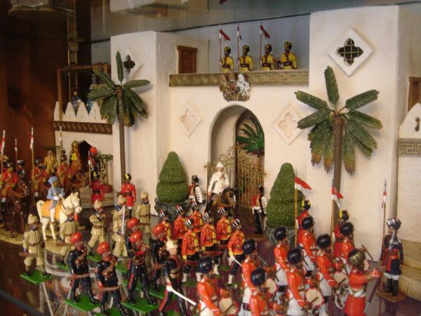 A couple of shots of my Delhi Durbar  display,I made the building backdrop and a lot of figures are painted by me but there are a lot of Britain's too