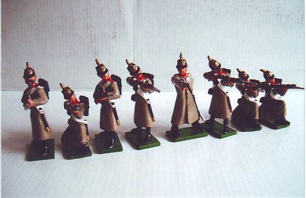 Britains # 00168 Russian Infantry firing issued 1999. These are around the four Artillary crews.