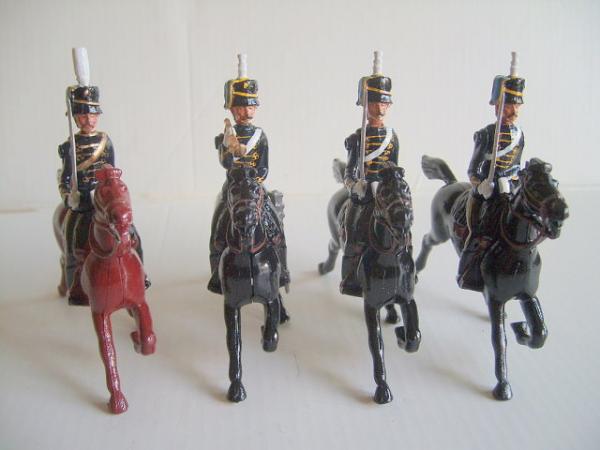 Britains Recast from original molds. 3rd Kings Own Hussars, enhanced by Jeff. I have done the same type of label for this box, as shown in the other p