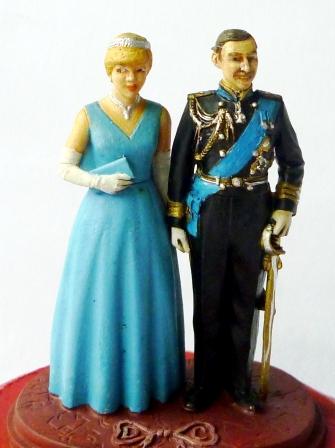 Charles and Diana
Phoenix Miniatures