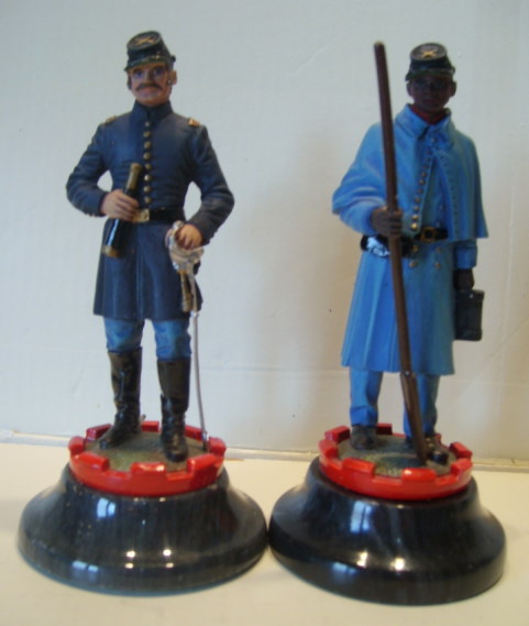 Chas Stadden ACW Chess Pieces Castles. On the right is Artilleryman 1st Tennessee Battery. On the left is Captain Hubert Dilger 1st Ohio Battery.