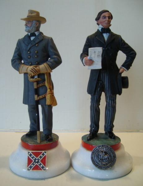 Chas Stadden ACW Chess pieces King piece on the right is Jefferson Davis. Queen piece on left is Robert E Lee.