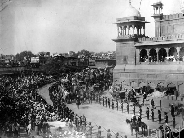 Circa 1903: The procession attending the great Durbar, held in Delhi to celebrate the coronation of Edward VII. (Photo by Hulton Archive/Getty Images)