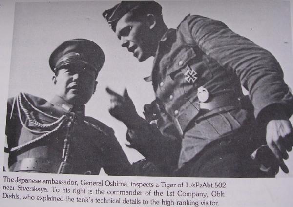 Commander 1st Company of 1./sPzAbt.502, ObLt. Diehls, with the Japanese ambassador, General Oshima.

http://www.tiif.de/thread.php?threadid=57&sid=f8b