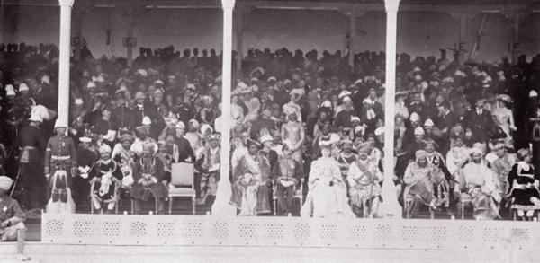 Delhi Durbar - Spectators