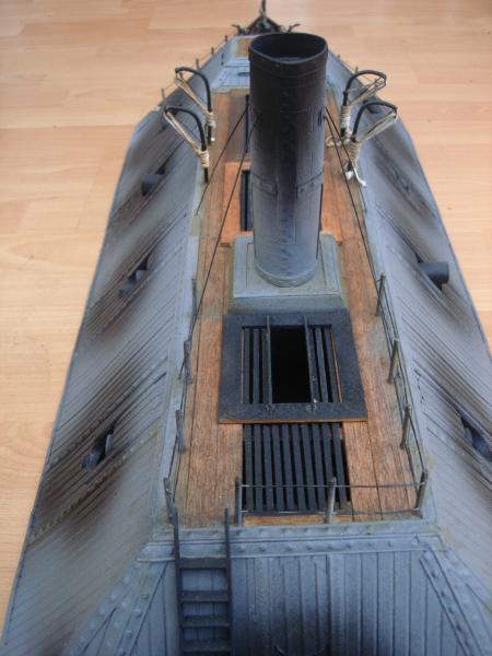 DSC05400.CSS.TENNESSEE, Confederate Ironclad
view from above the rear gun deck, upper deck interior access hatch, upper deck railings Funnel and venti