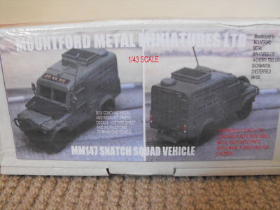 Mountford LandRoverSnatchSquad N Ireland vehicle resin kit.jpg