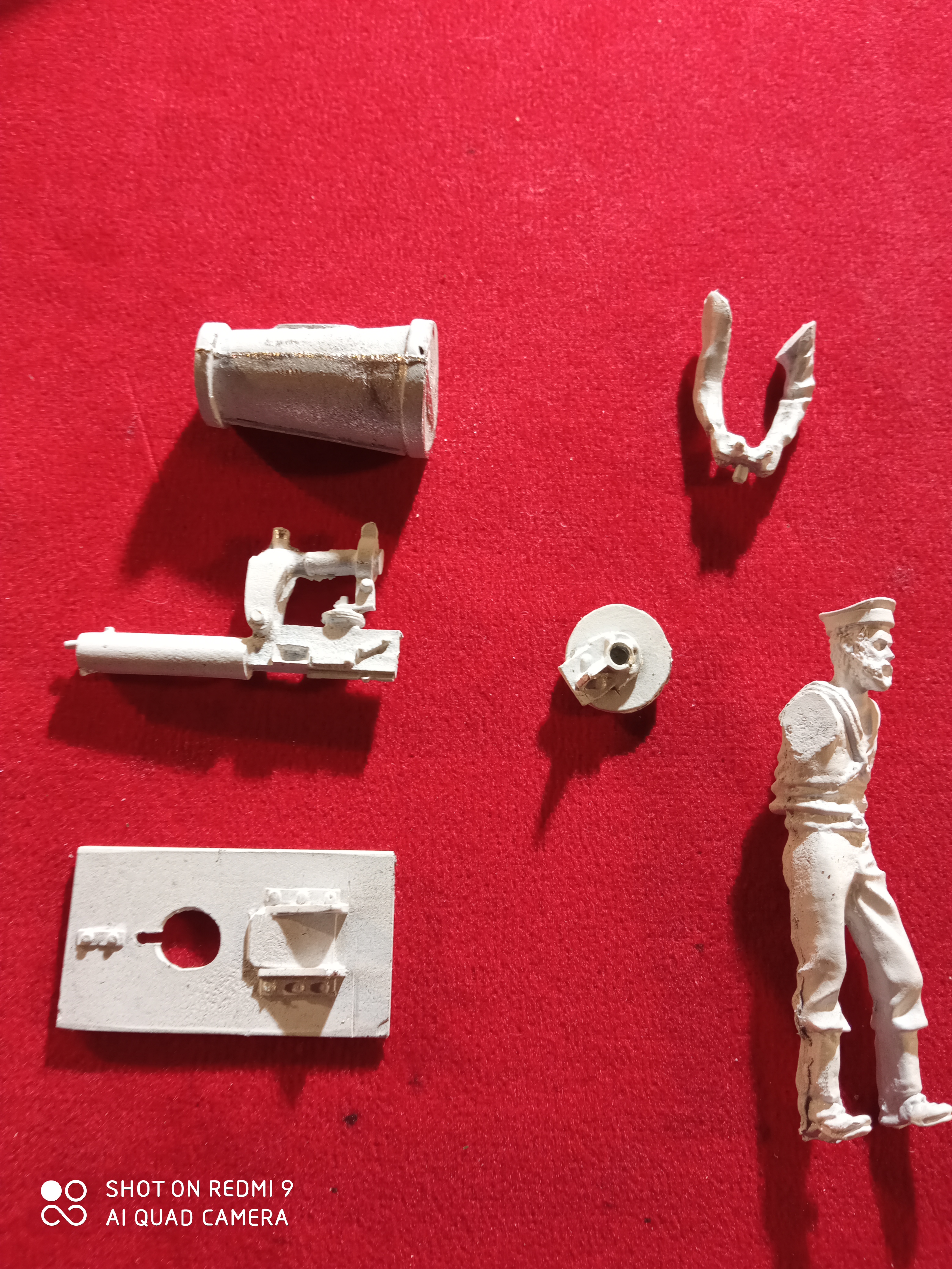 Mountford Maxim navy Gun primed aprts.jpg