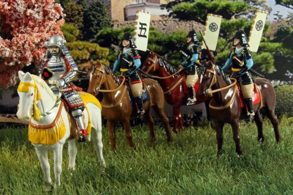 MR #224 Mounted Guards
This set is comprised of two of the Tokugawa clan mounted guards, who were bodyguards for the Shogun, and one messenger, also c