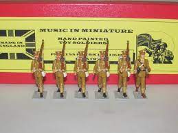 Music in miniature WWi painted original toy figure set briths infantry.jpg