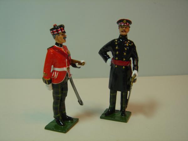 Royal Scots  painted in gloss. Officer in frock coat made up from pieces from my spares box