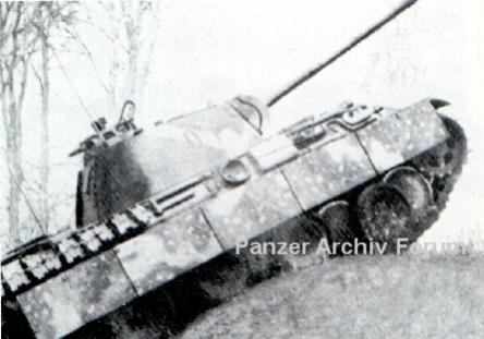 Sd.Kfz. 171 Panzerkampfwagen V R01 in Schirwindt 1945