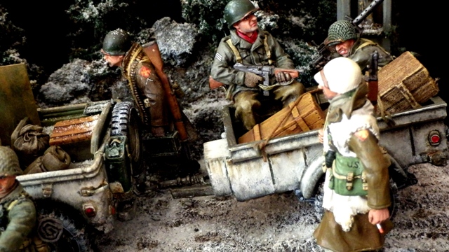 Soldiers of the 45th Inf Div move towards the frontline