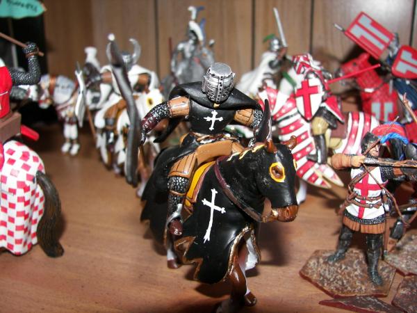 Teutonic knight wings clipped of helmet and repainted.