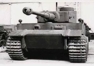 The first Tiger I to be completed was the pre-production tank V1. The extra layer of armour on the front, known as Vorpanzer, was designed to be lower