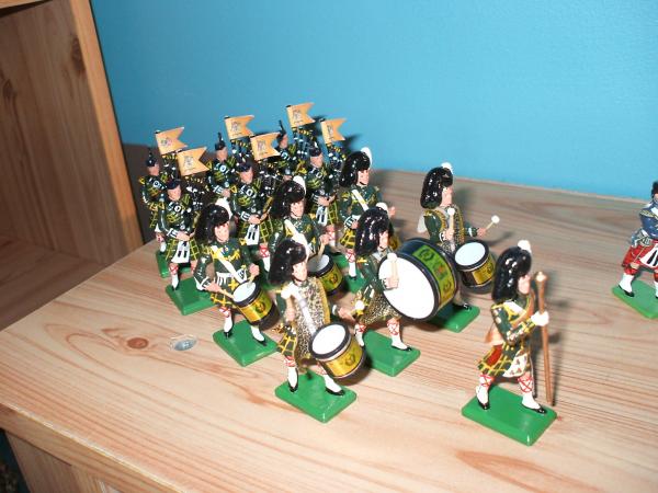 The Gordon Highlanders, The Drum & Pipes Band.