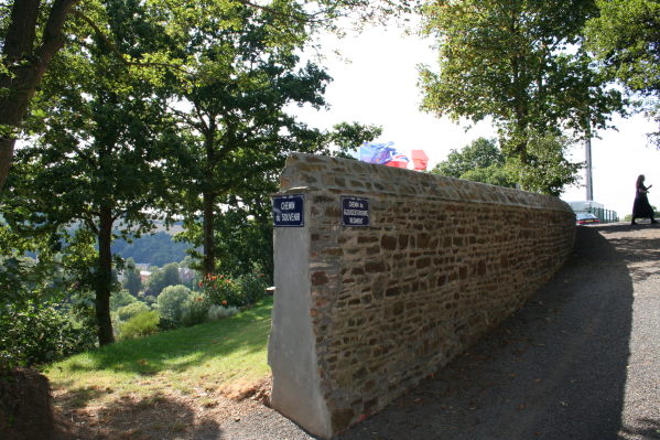 Thury Harcourt tribute to the Gloucesters, naming the road Chemin du Gloucestshire Regiment