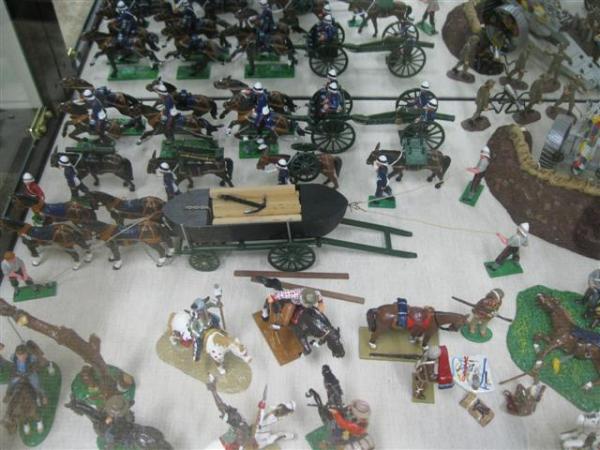 Tommy 1021 005 (Small) Trophy Pontoon set for Zulu War