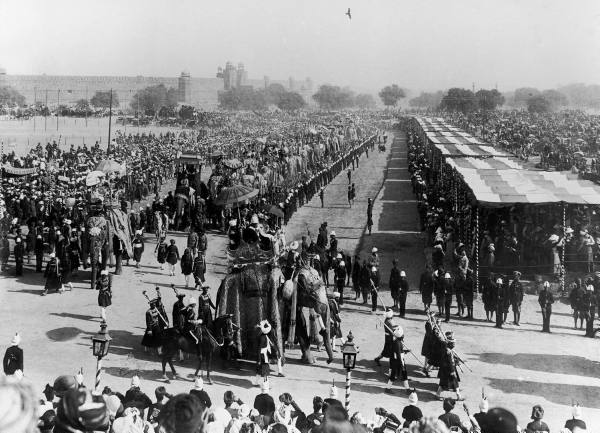 Viceroy Lord Curzon and Lady Curzon (C) making their sate entry on an elephant to Delhi Durbar.