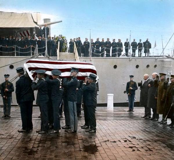 WWI Unknown Soldier at the Washington Navy Yard