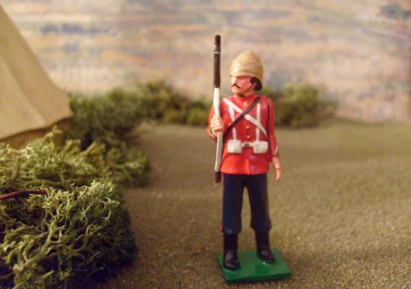 ZULU WAR   BREAKFAST GUARD LOOKS ON